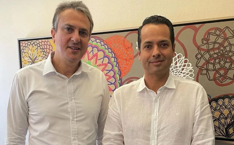 Conselheiro do TCE vota pela desaprovação das contas de Vitor Valim em Caucaia; Onélia Santana pede vistas