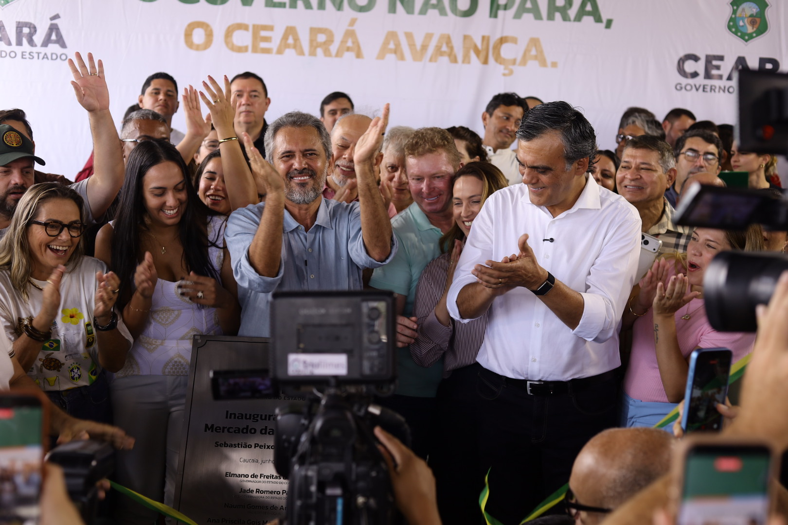 Naumi Amorim e Elmano de Freitas inauguram novo Mercado Público das Malvinas em Caucaia